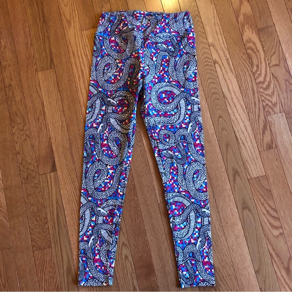 LulaRoe OS Snake Print Legging - Picture 2 of 3